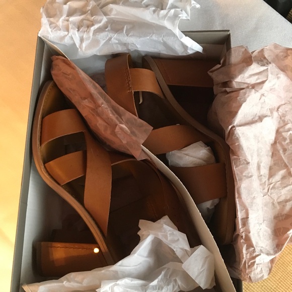 NIB Franco Sarto Strappy Brown Heeled Sandals - Picture 2 of 8